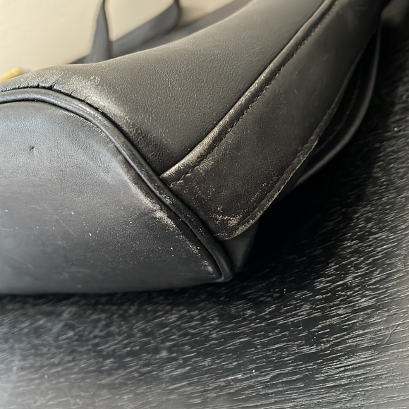 Vintage Black Leather Coach Flap Crossbody Bag - USA 4907 - Picture 14 of 16